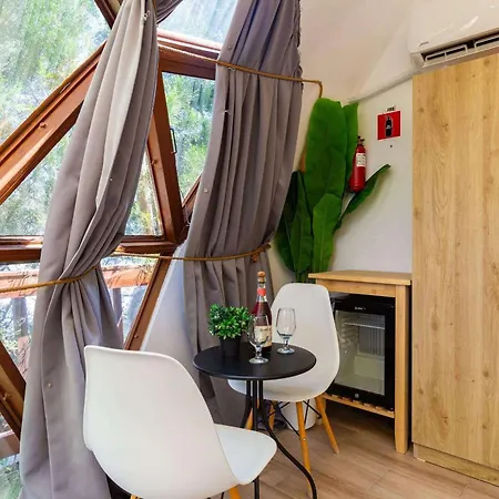 Amazing Cyprus Glamping Domes - Glamping Cyprus Prastio (Paphos)