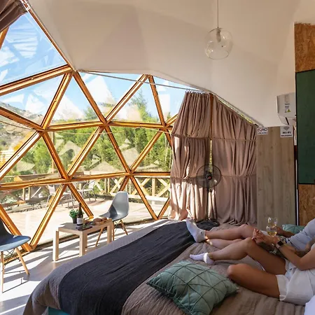 Amazing Cyprus Glamping Domes - Glamping Cyprus Lyxtält